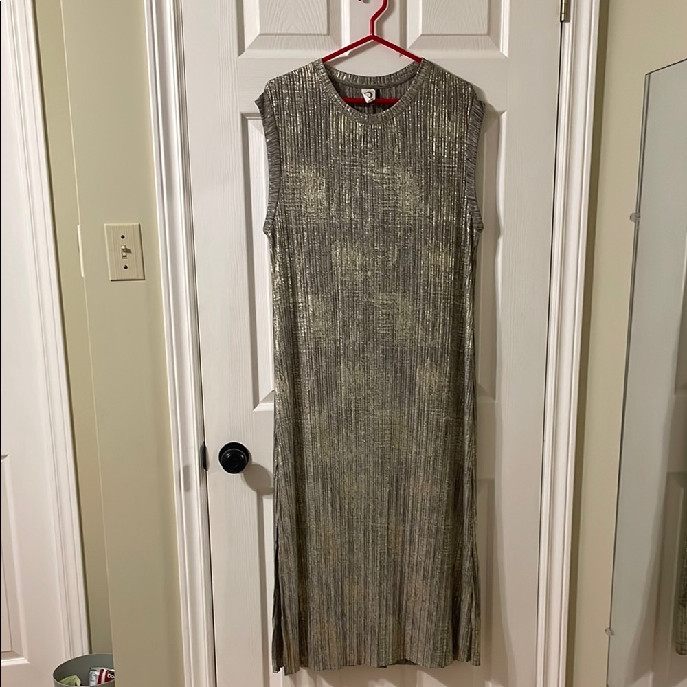 Metallic Gold and Silver Knit Sheath Maxi Dress Sleeveless Crew Neck Akemi + Kin